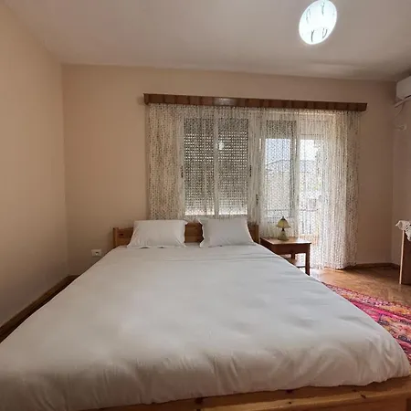Historical Center Flat Lägenhet Tirana
