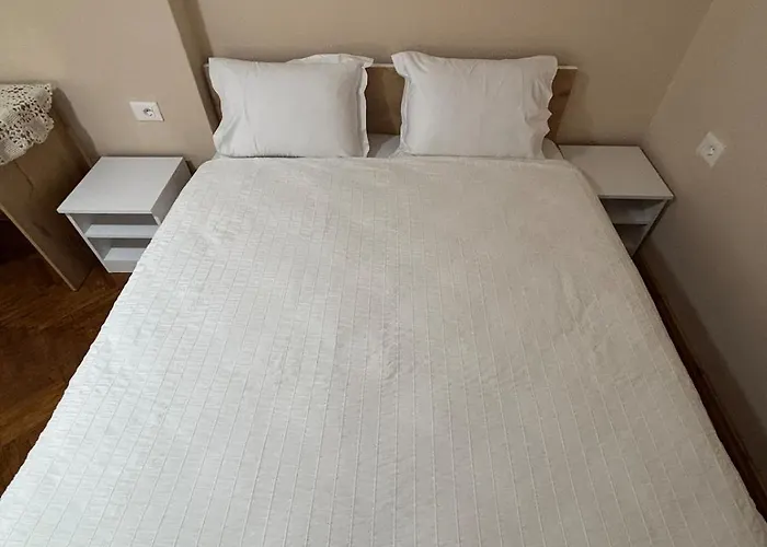 Historical Center Flat アパート